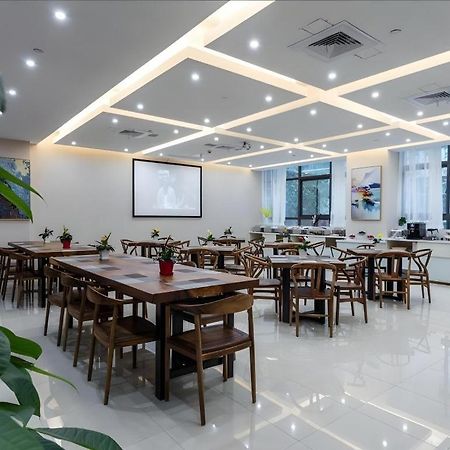 Gya Changzhou Wujin District Hutang New Era Furniture Plaza Hotel Luaran gambar
