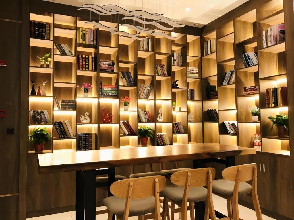 Gya Changzhou Wujin District Hutang New Era Furniture Plaza Hotel Luaran gambar